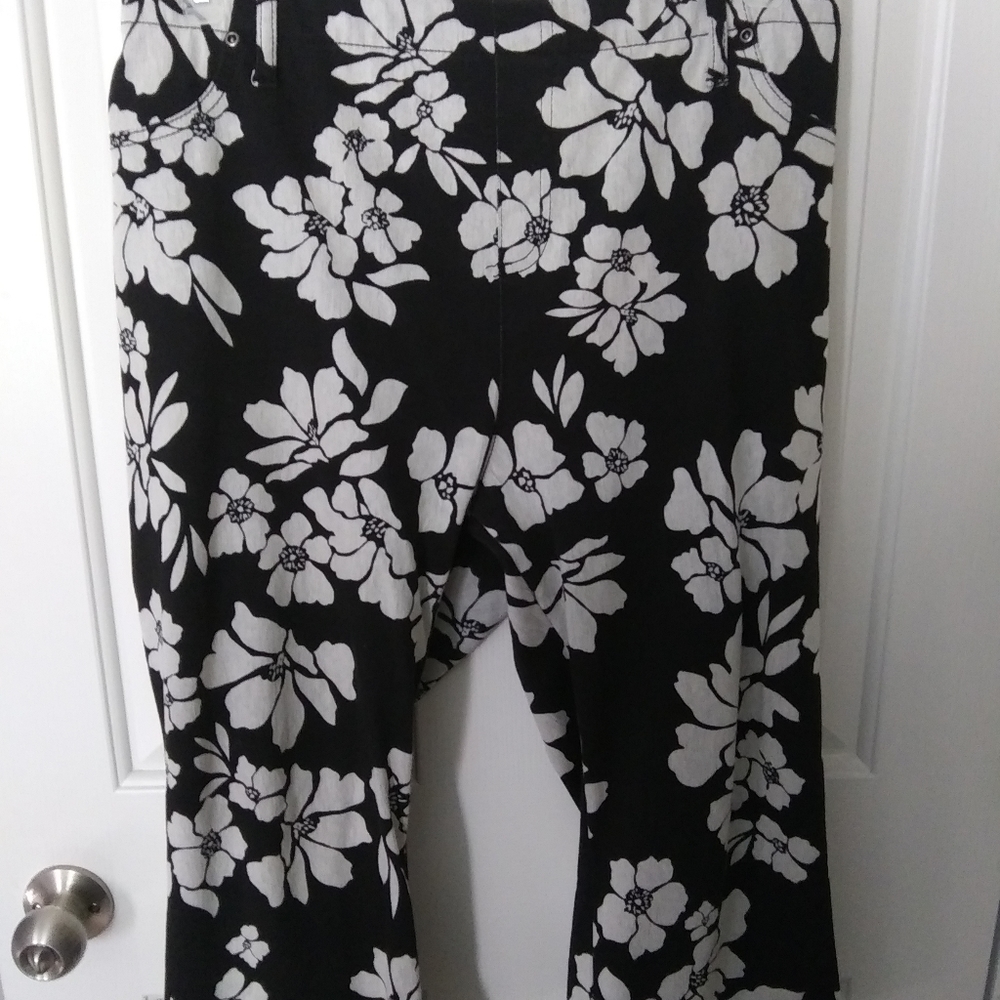 Capri Pants